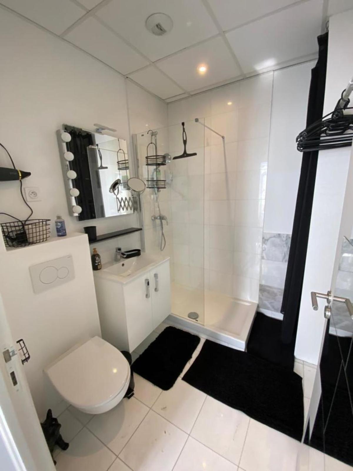 Private - Small Studio For Two At 5 Minutes From Croisette カンヌ エクステリア 写真