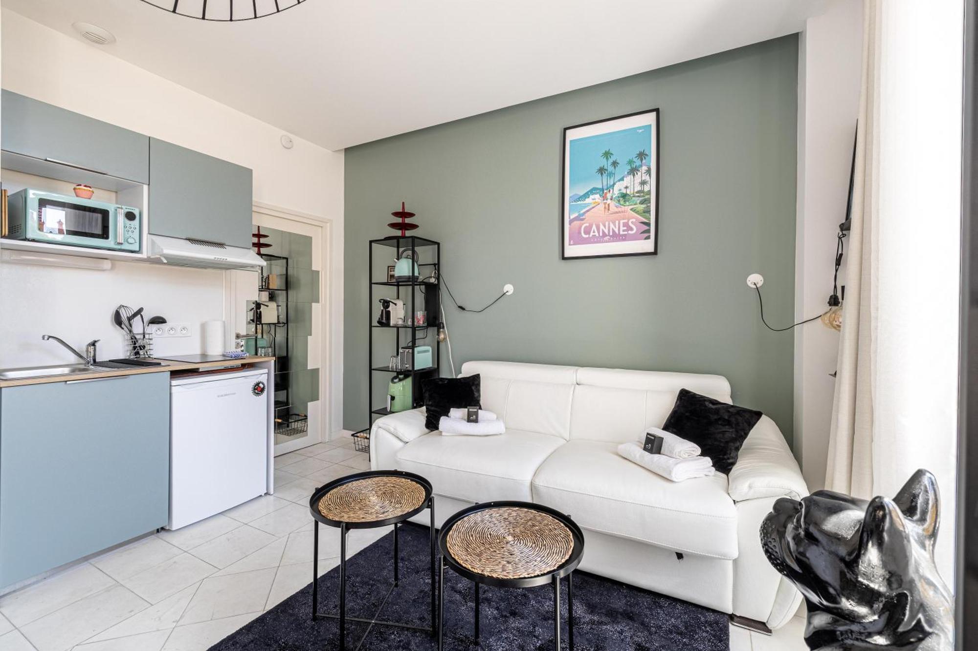 Private - Small Studio For Two At 5 Minutes From Croisette カンヌ エクステリア 写真